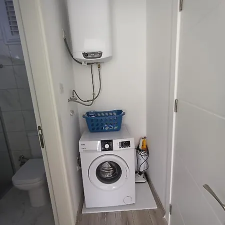 Colorfast Aparts Apartment *