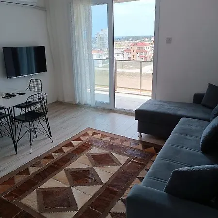 Colorfast Aparts Apartment